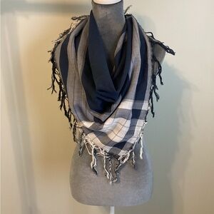 Abercrombie & Fitch Blue and Gray Checkered Scarf
